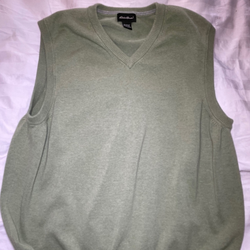 Eddie Bauer Men’s V Neck Sweater Vest.